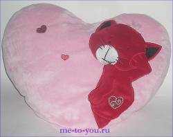 Плюшевая подушка "Сердце" большая, розовая, размер примерно 35х30 см