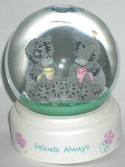 Снежный шар "Два мишки с чашками", диаметр 65 мм.
