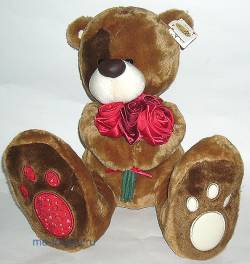 Медвежонок Биг Фут с розами, размер 38 см.