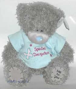 Медвежонок в футболке с надписью "Special daughter", размер 23 см.
